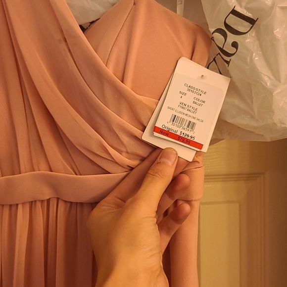 Dress - Picture 2 of 3